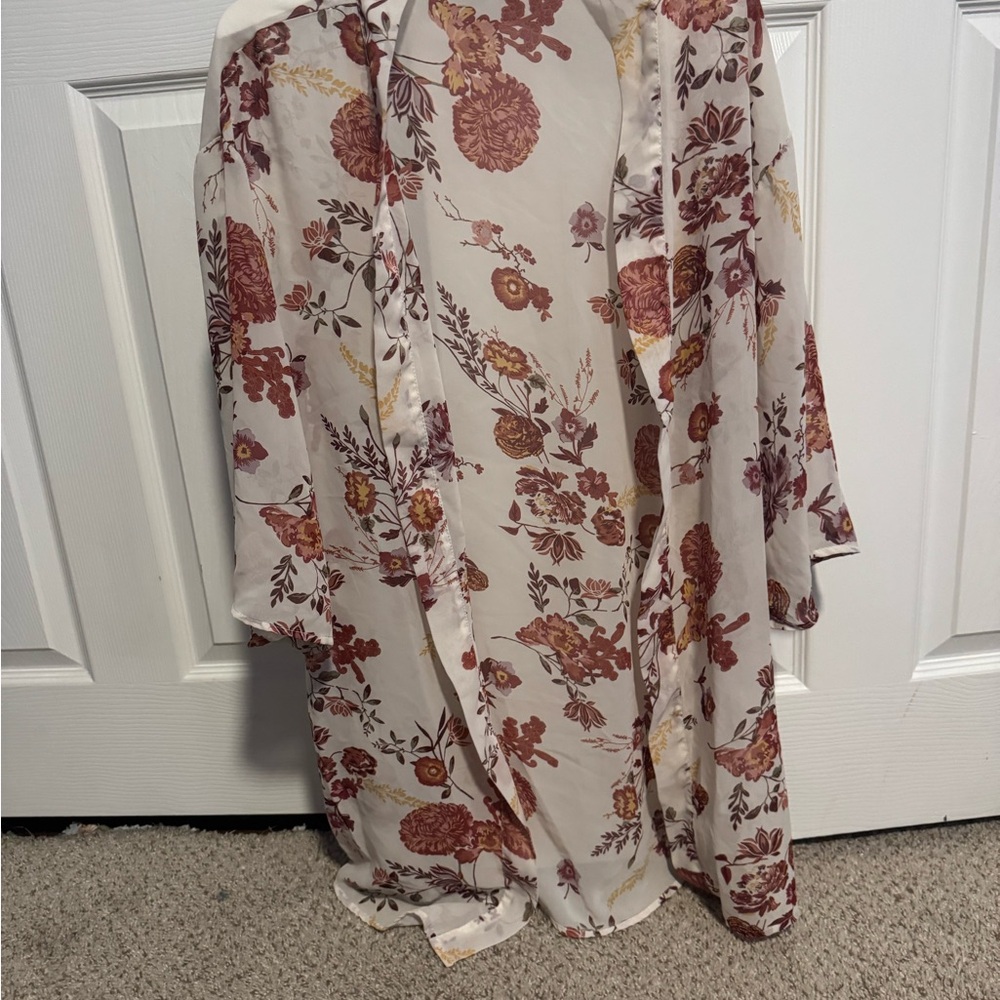 Wallflower Sheer Floral Wrap